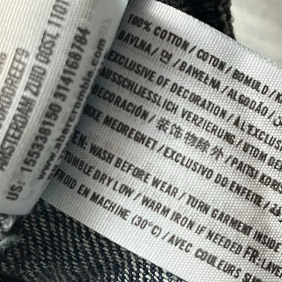 Abercrombie & Fitch Ripped Boyfriend Straight Jean - Picture 10 of 11